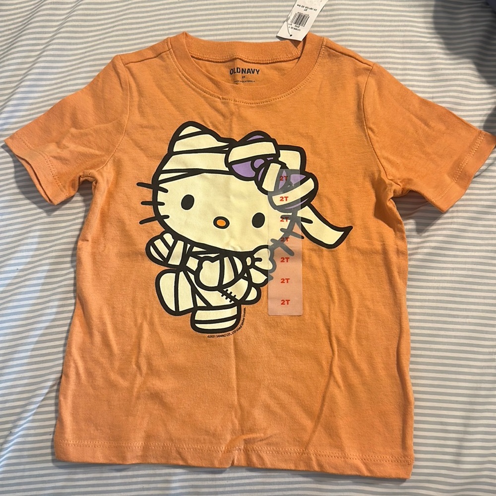 HELLO KITTY MUMMY HALLOWEEN SHIRT 👻
